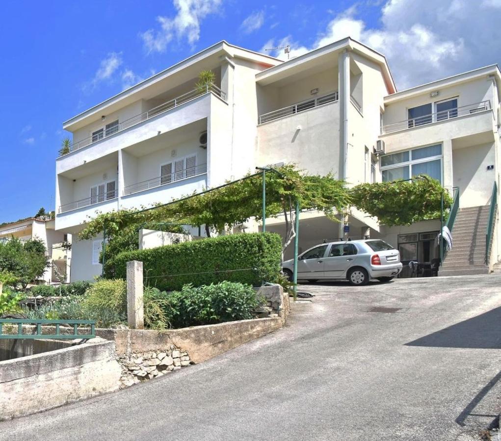 Apartment Lijana Sea View Tučepi Dış mekan fotoğraf
